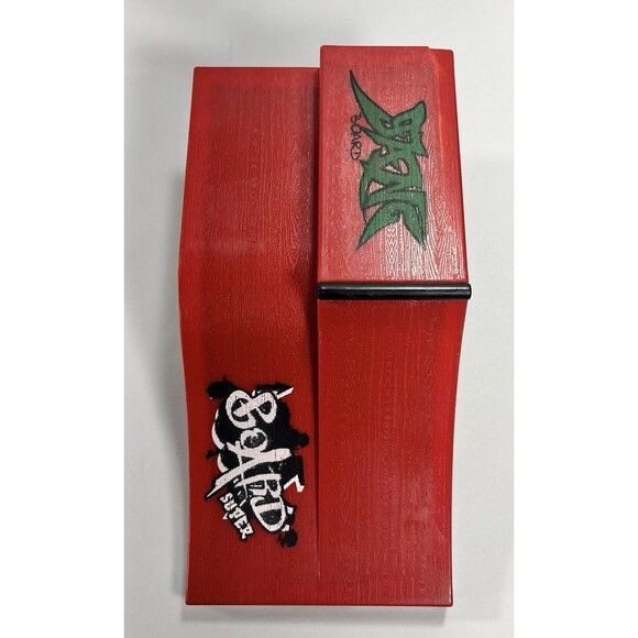 Tech Deck Spin Master Mixed Lot of Skate Park Ramps and Boards with Accessories - Picture 12 of 15